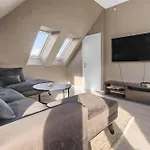 Penthouse In דירה