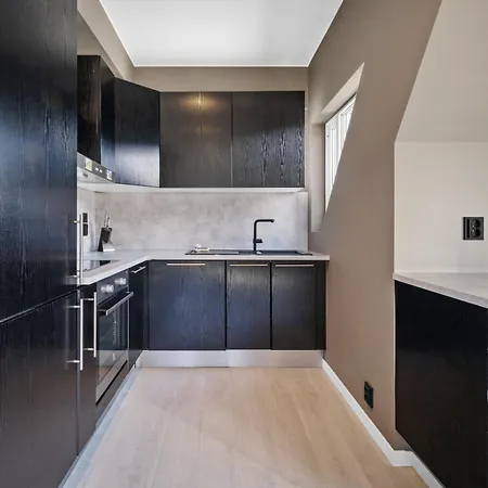 Penthouse In アパート *